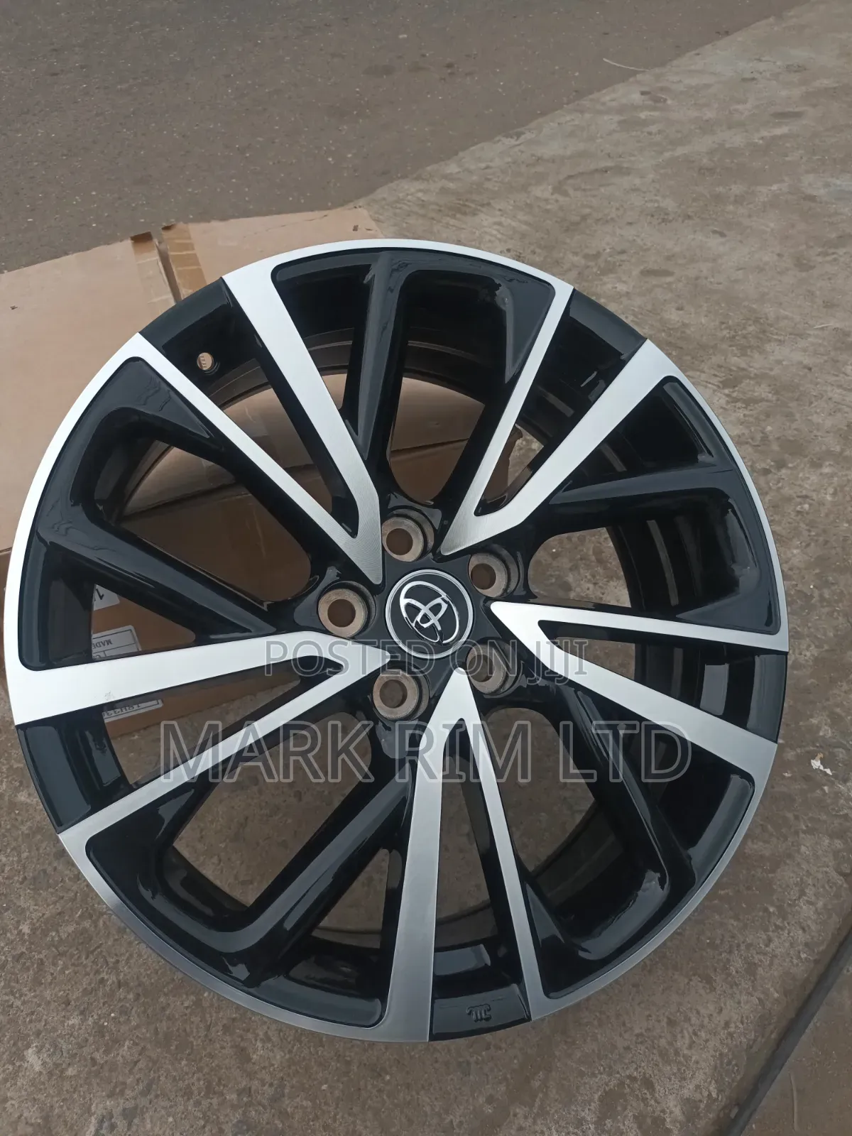 19inche Rim Toyota Camry 2023