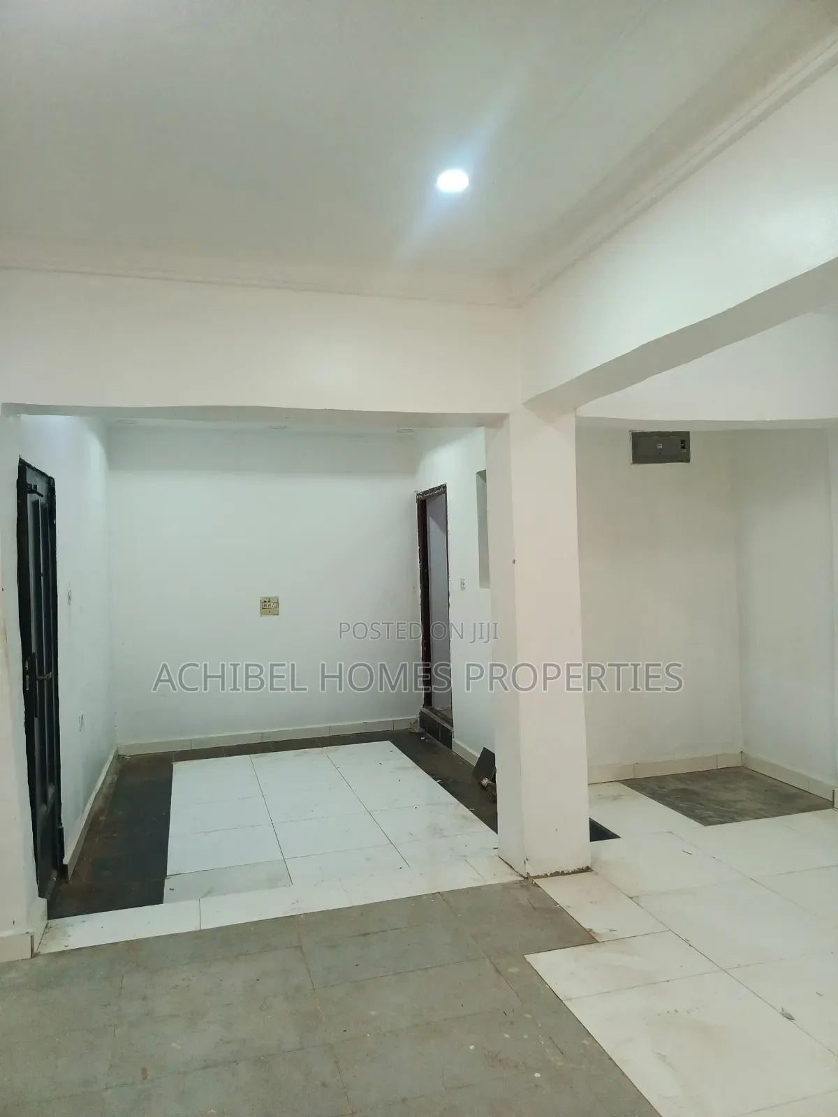 50 Square Meter Office Space in Lekki Phase 1