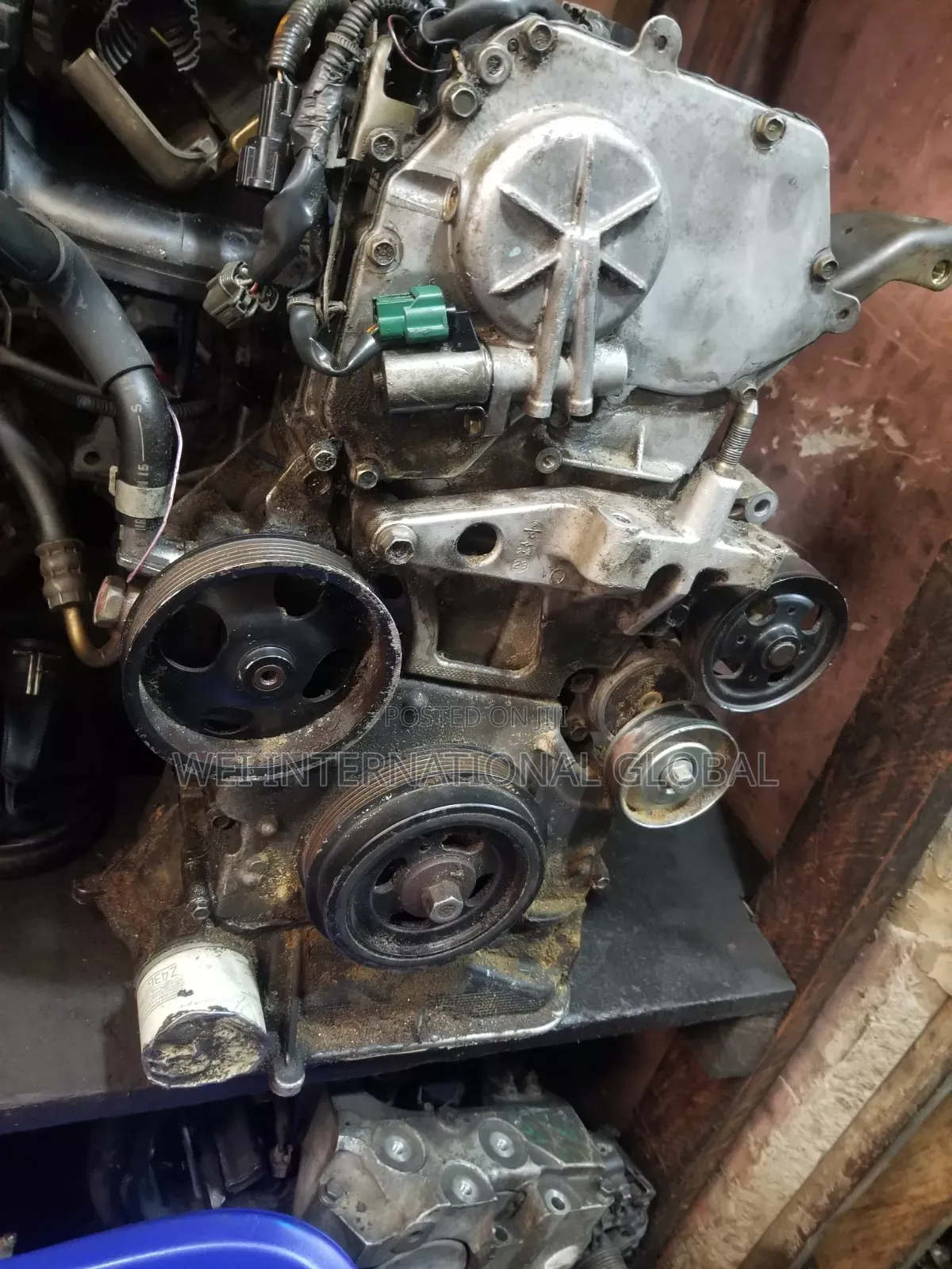 Nissan Altima 2004/05 Engine