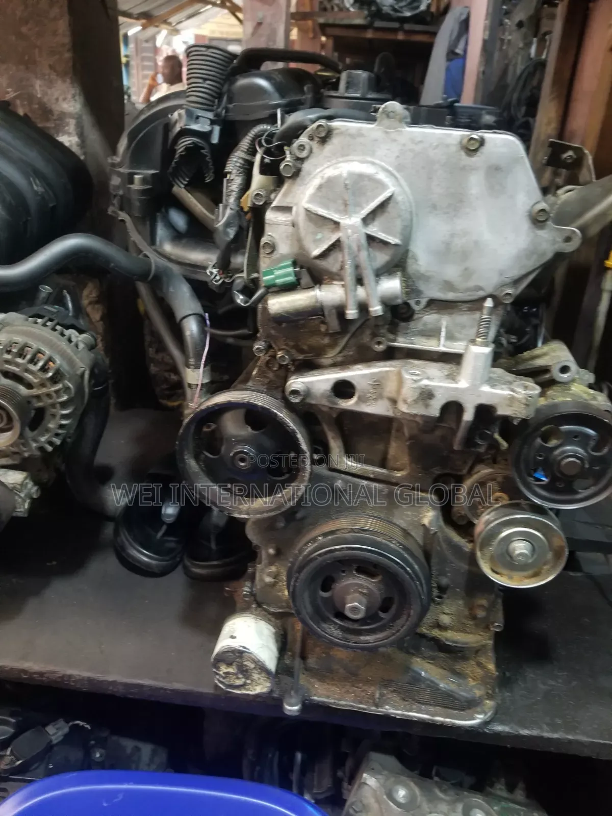 Nissan Altima 2004/05 Engine