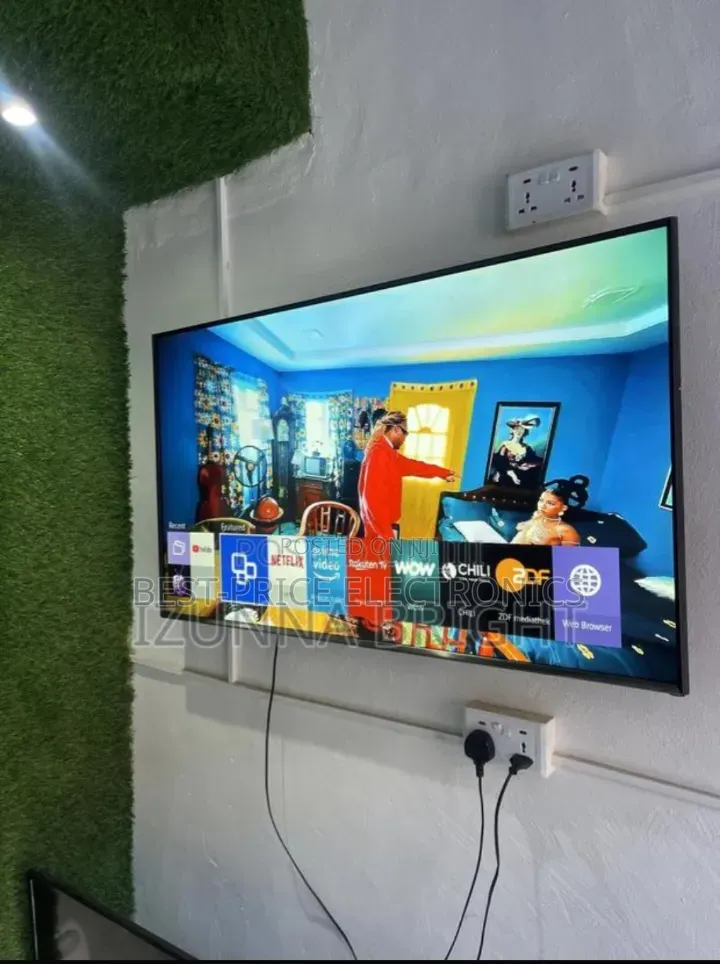 LG Smart TV 65inches Frameless With YouTube Netflix Bluetooth WiFi