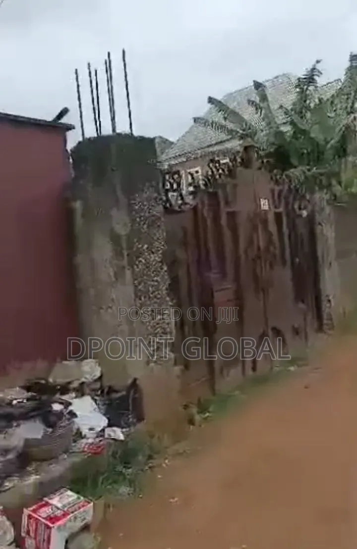 4bdrm Duplex in Not Estate, Ipaja / Ipaja for sale