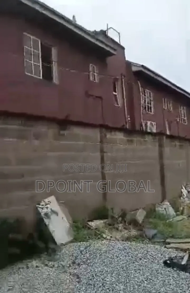 4bdrm Duplex in Not Estate, Ipaja / Ipaja for sale