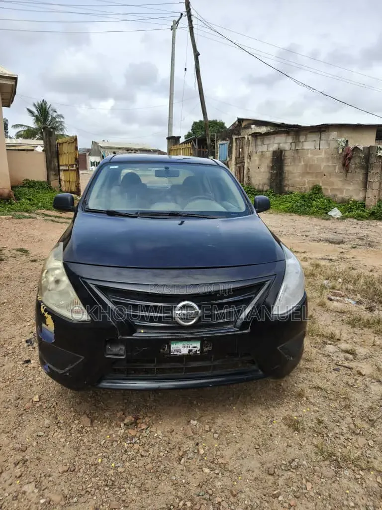 Nissan Almera 2005 Black