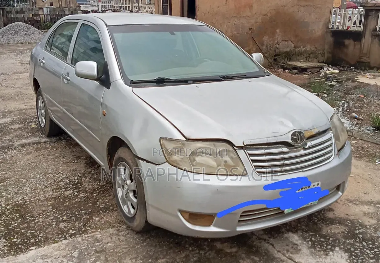 Toyota Corolla 2005 Silver