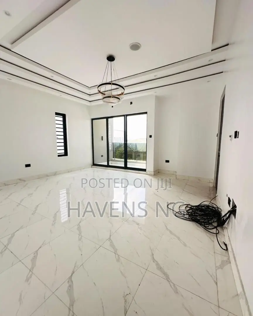 4bdrm Duplex in GRA Phase 2 Shangisha for sale
