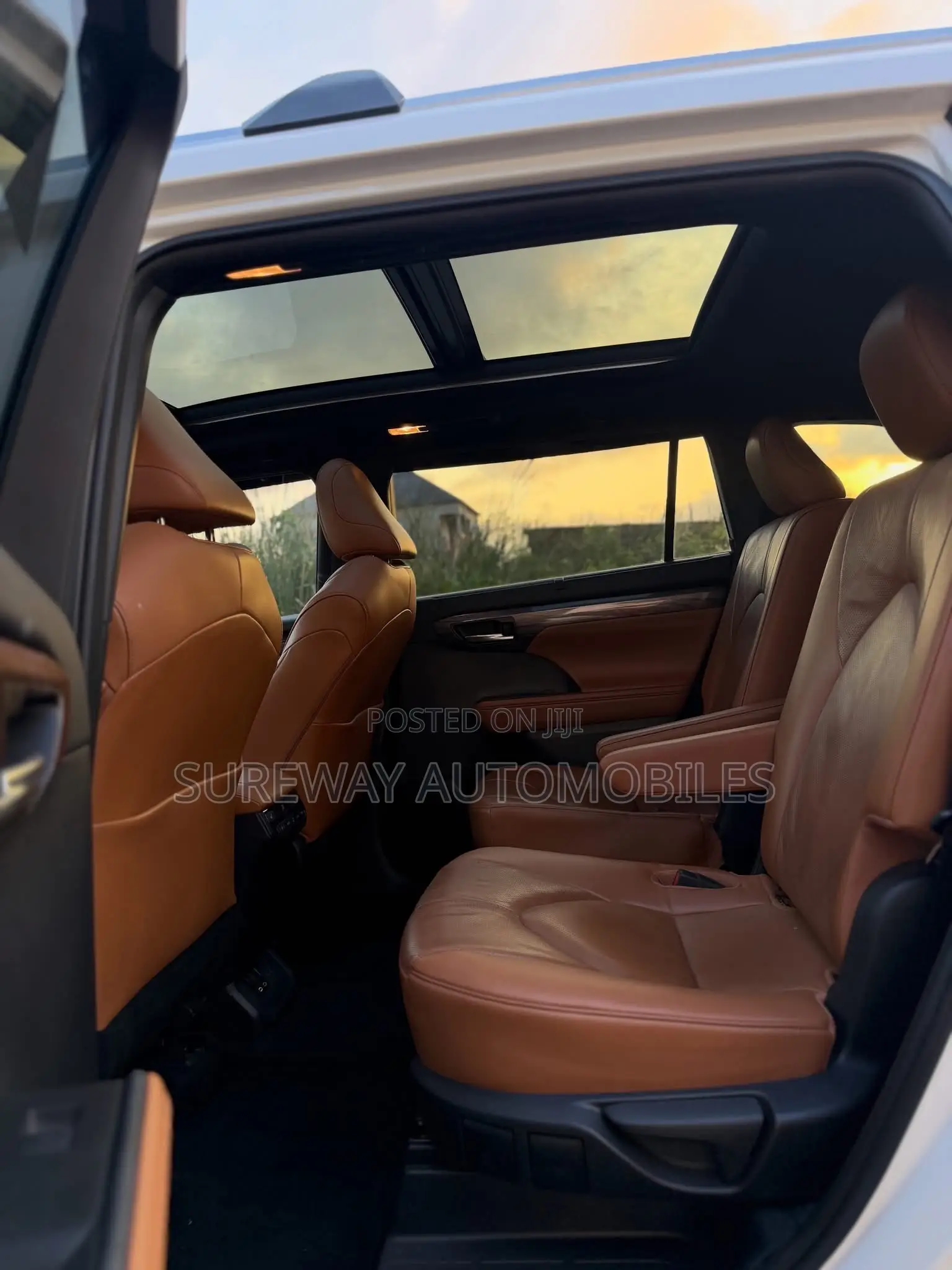 Toyota Highlander Platinum AWD 2023 White