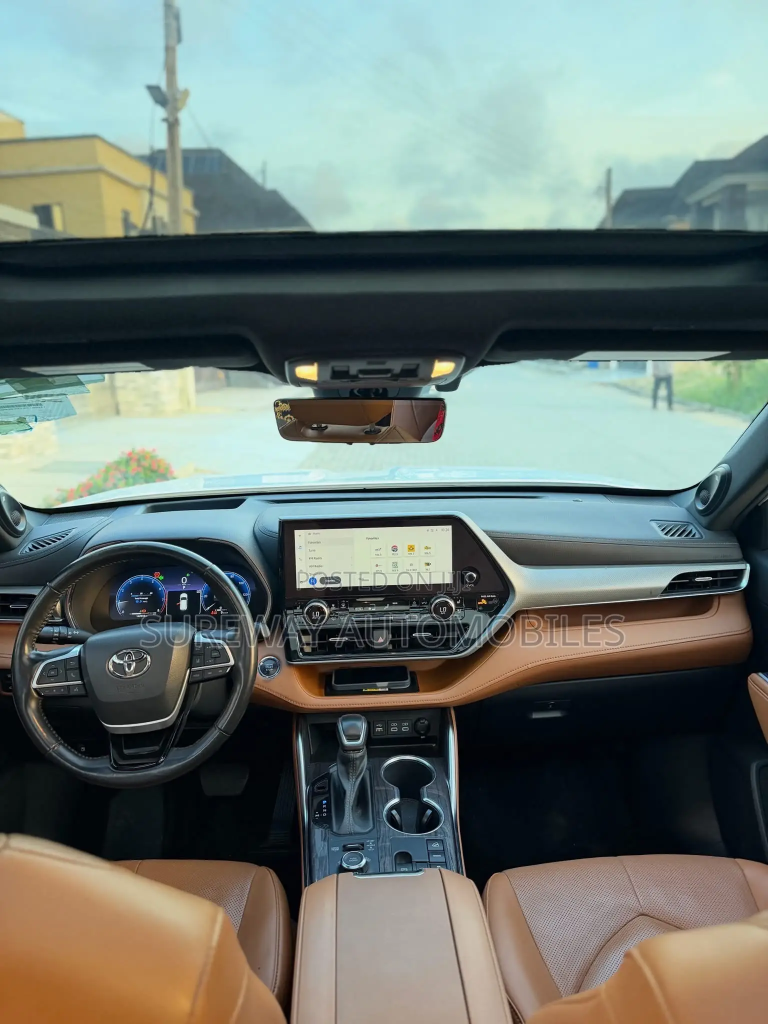 Toyota Highlander Platinum AWD 2023 White