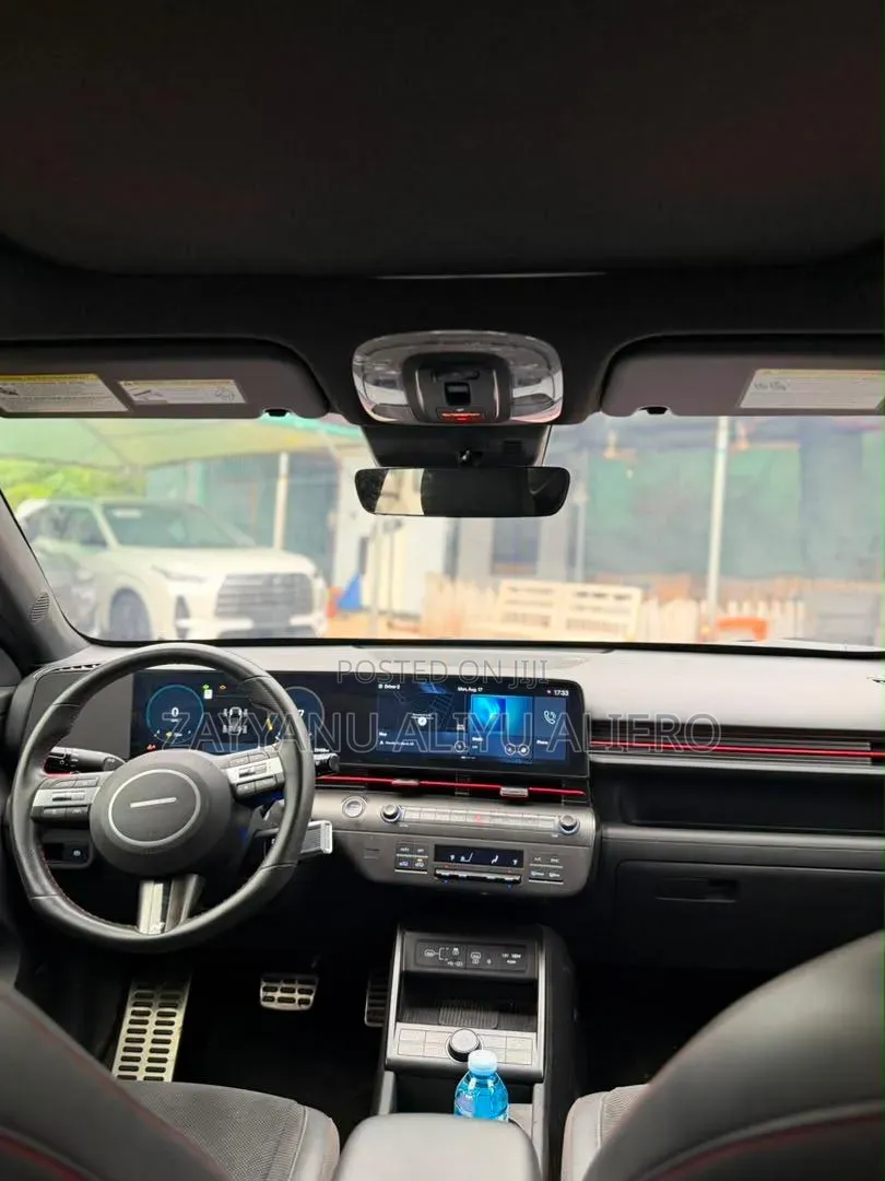 Hyundai Kona 2024 Red