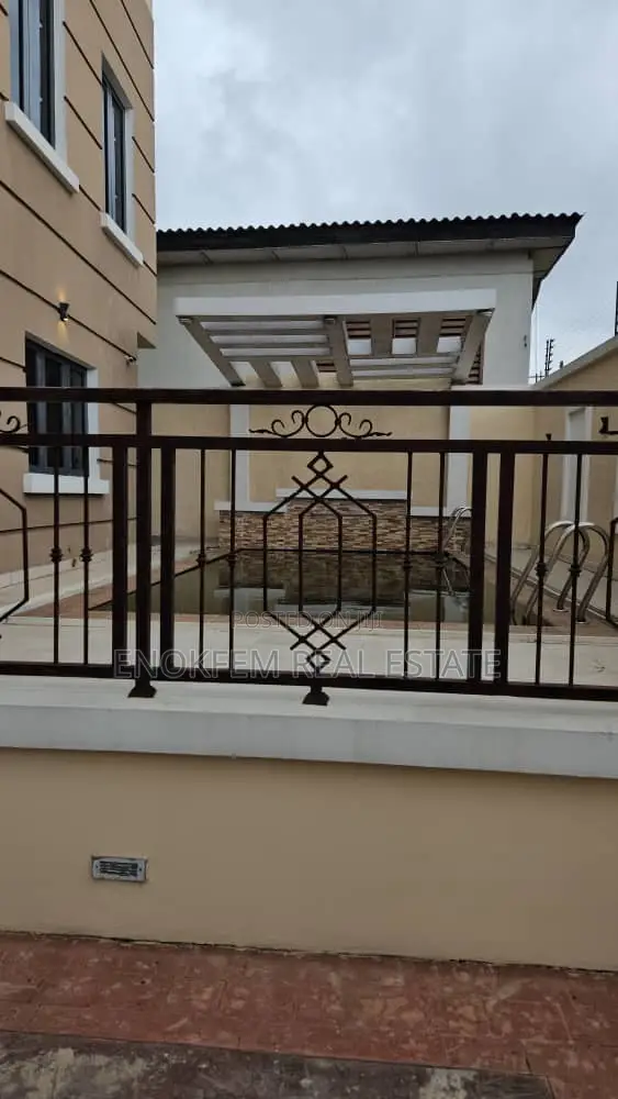Furnished 5bdrm Duplex in Omole Phase 1, Lagos State for sale