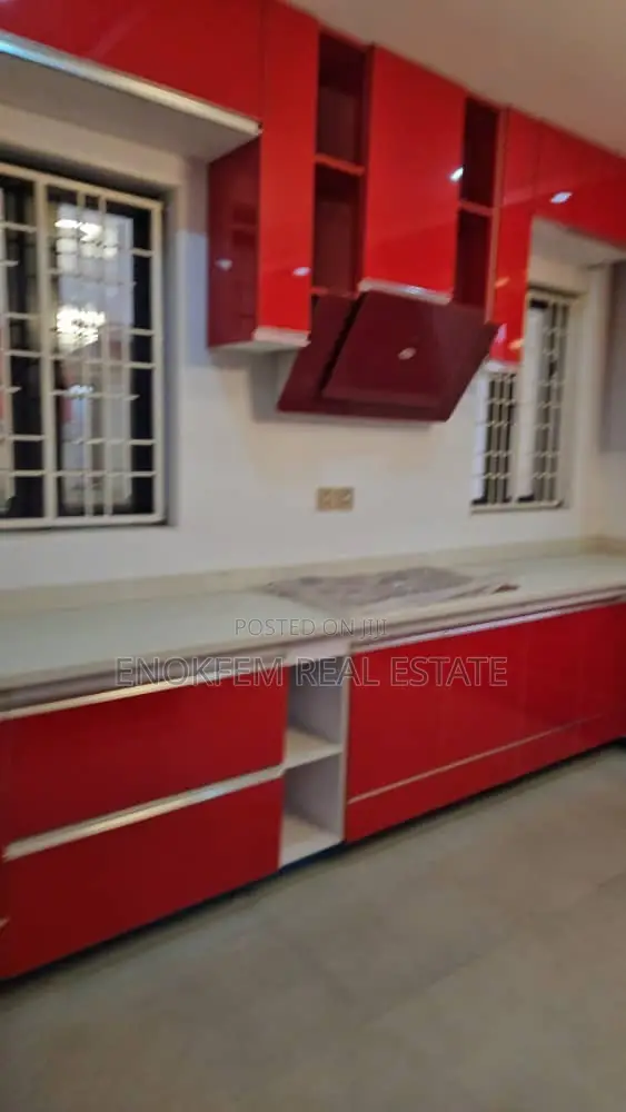Furnished 5bdrm Duplex in Omole Phase 1, Lagos State for sale