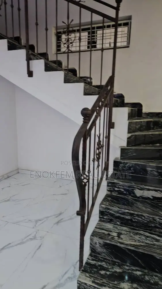 Furnished 5bdrm Duplex in Omole Phase 1, Lagos State for sale