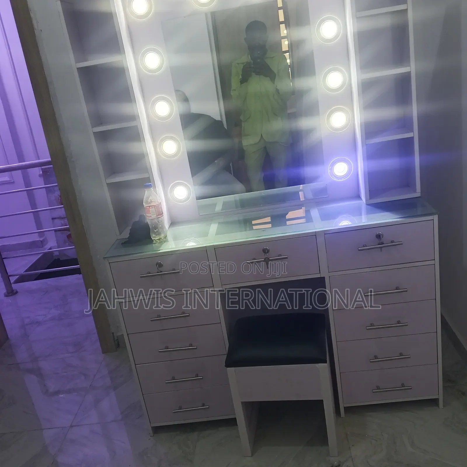 Tastefully Furnished Dressing Mirrors