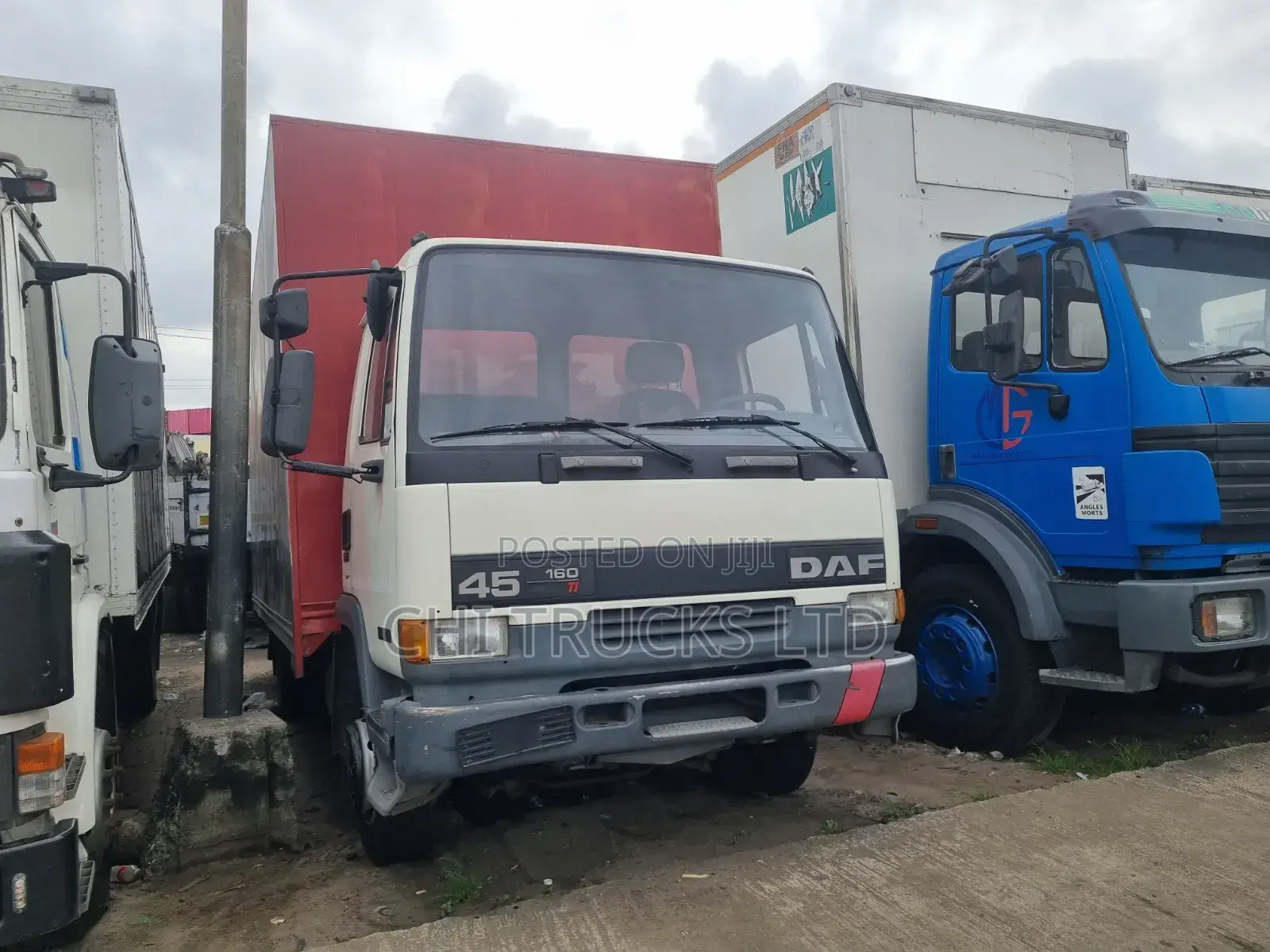 Daf 45 Space Cargo Truck [2005] White