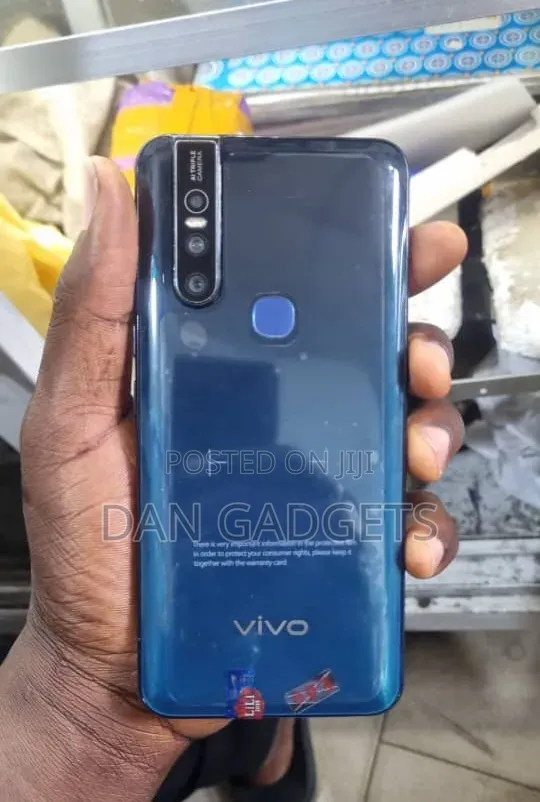 Vivo V15 128 GB