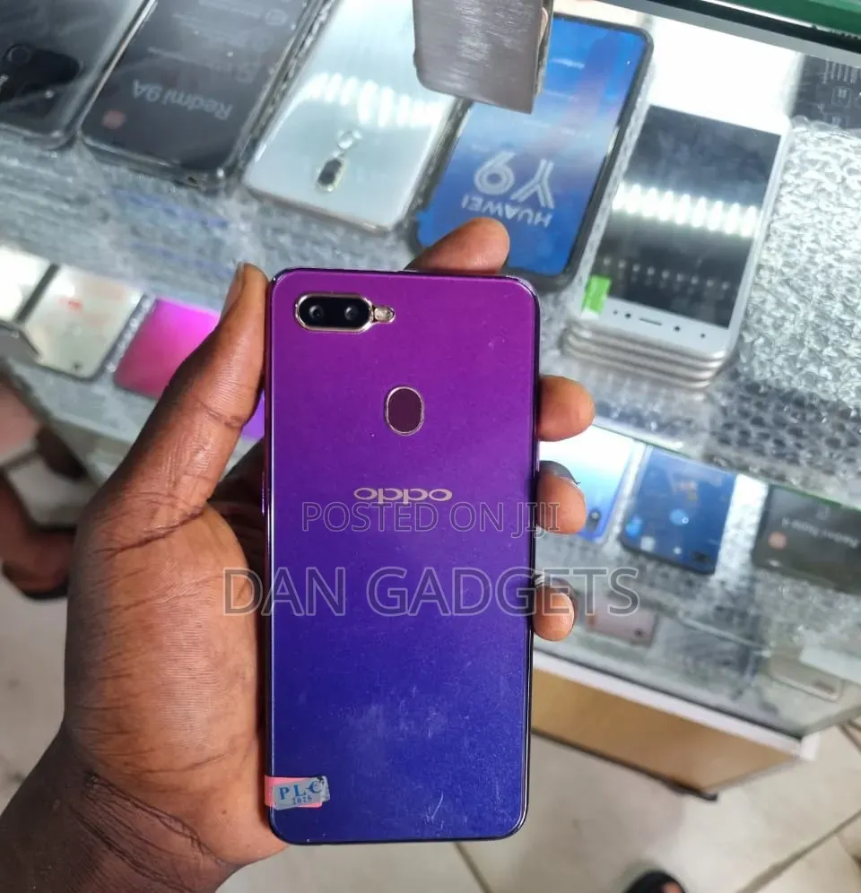 Oppo F9 64 GB