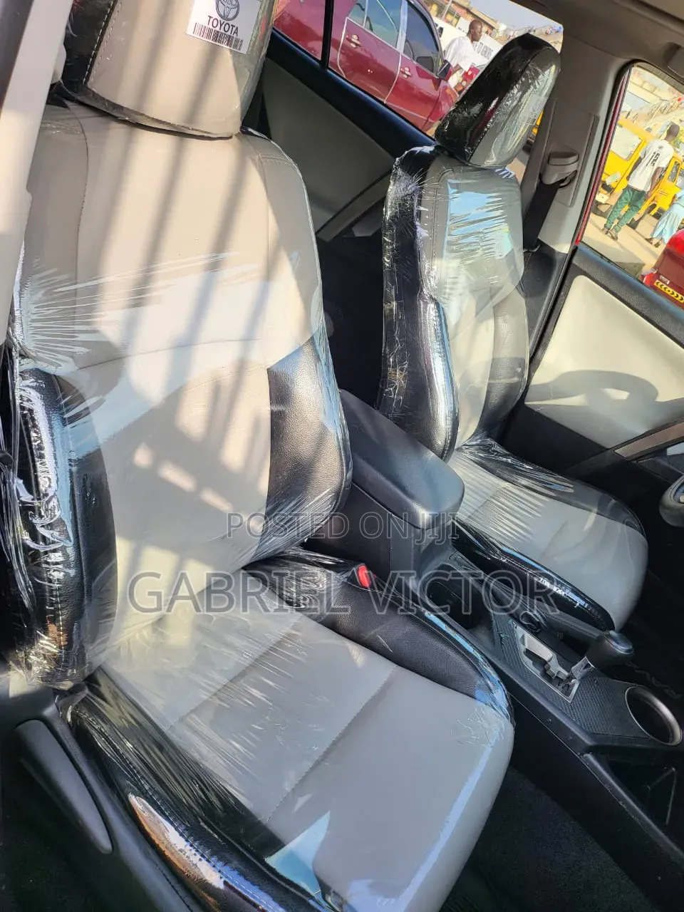 Toyota RAV4 XLE 4dr SUV (2.5L 4cyl 6A) 2015 Red