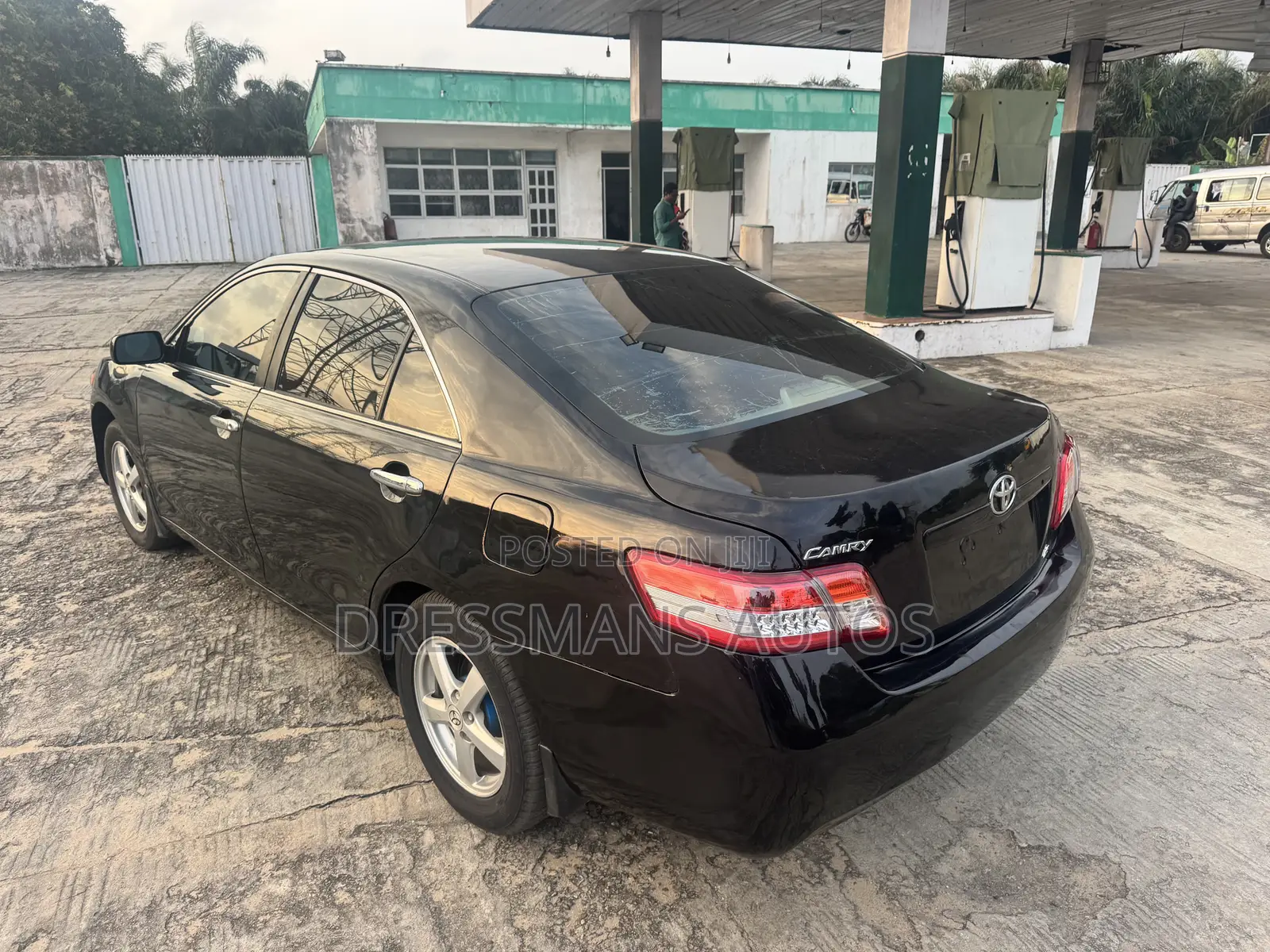 Toyota Camry LE 4dr Sedan (2.4L 4cyl 5A) 2009 Black