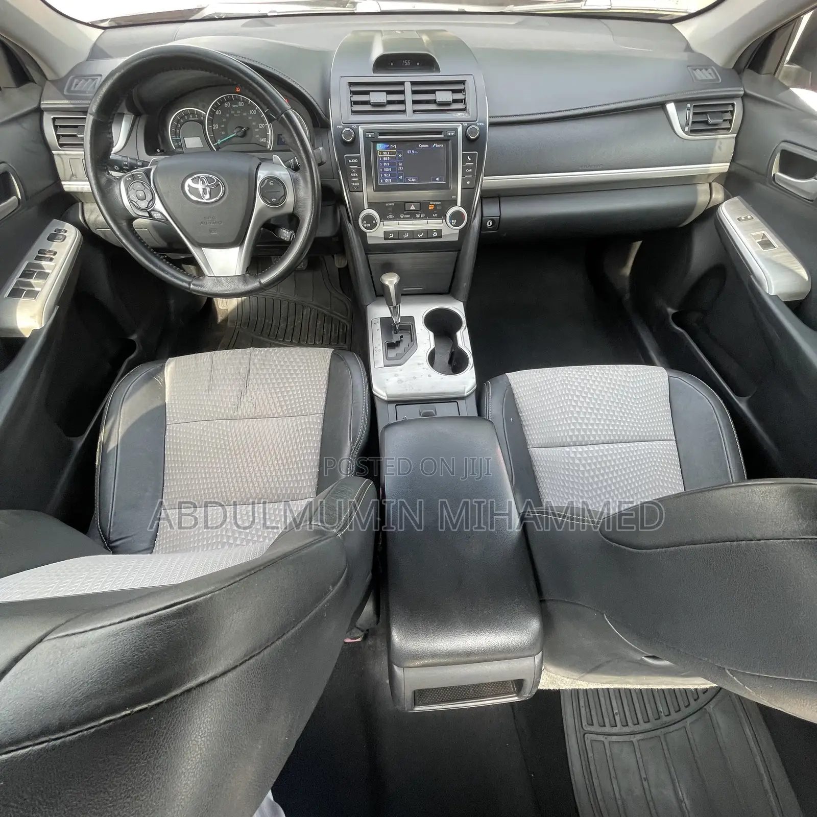 Toyota Camry SE 4dr Sedan (2.5L 4cyl 6A) 2012 Red