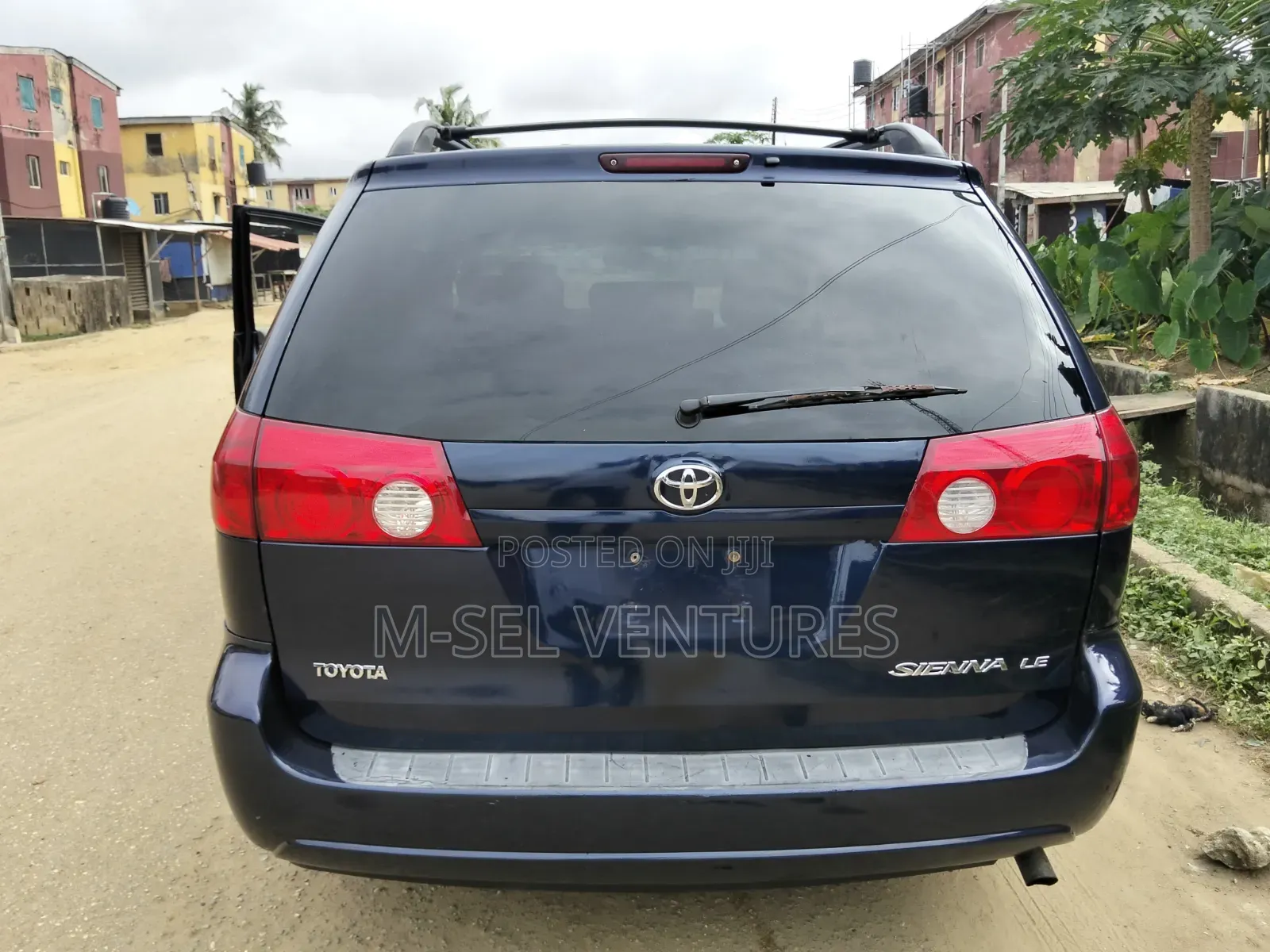 Toyota Sienna 2006 Blue