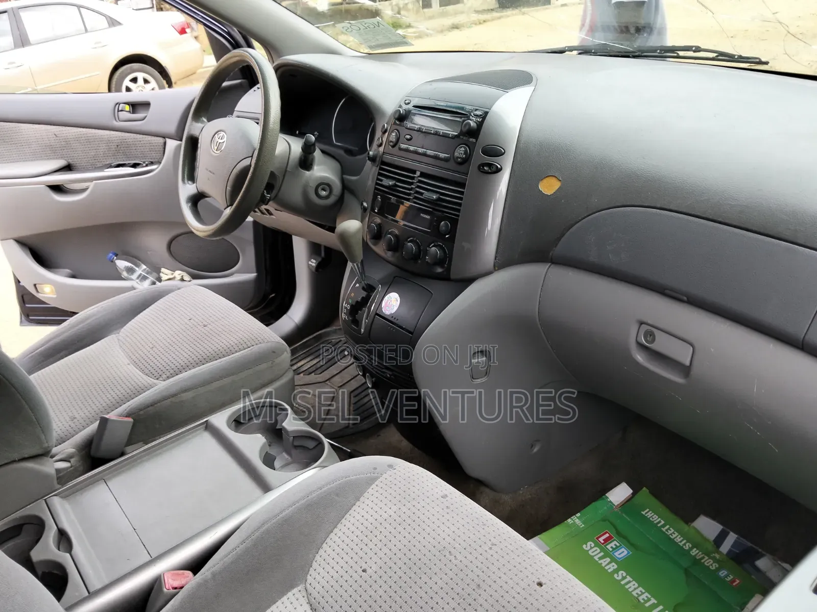 Toyota Sienna 2006 Blue