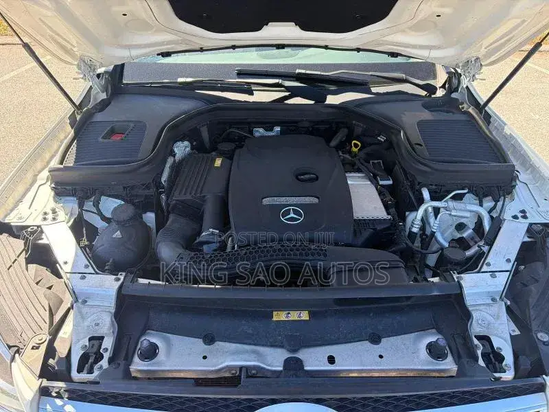 Mercedes-Benz GLC-Class 2017 White