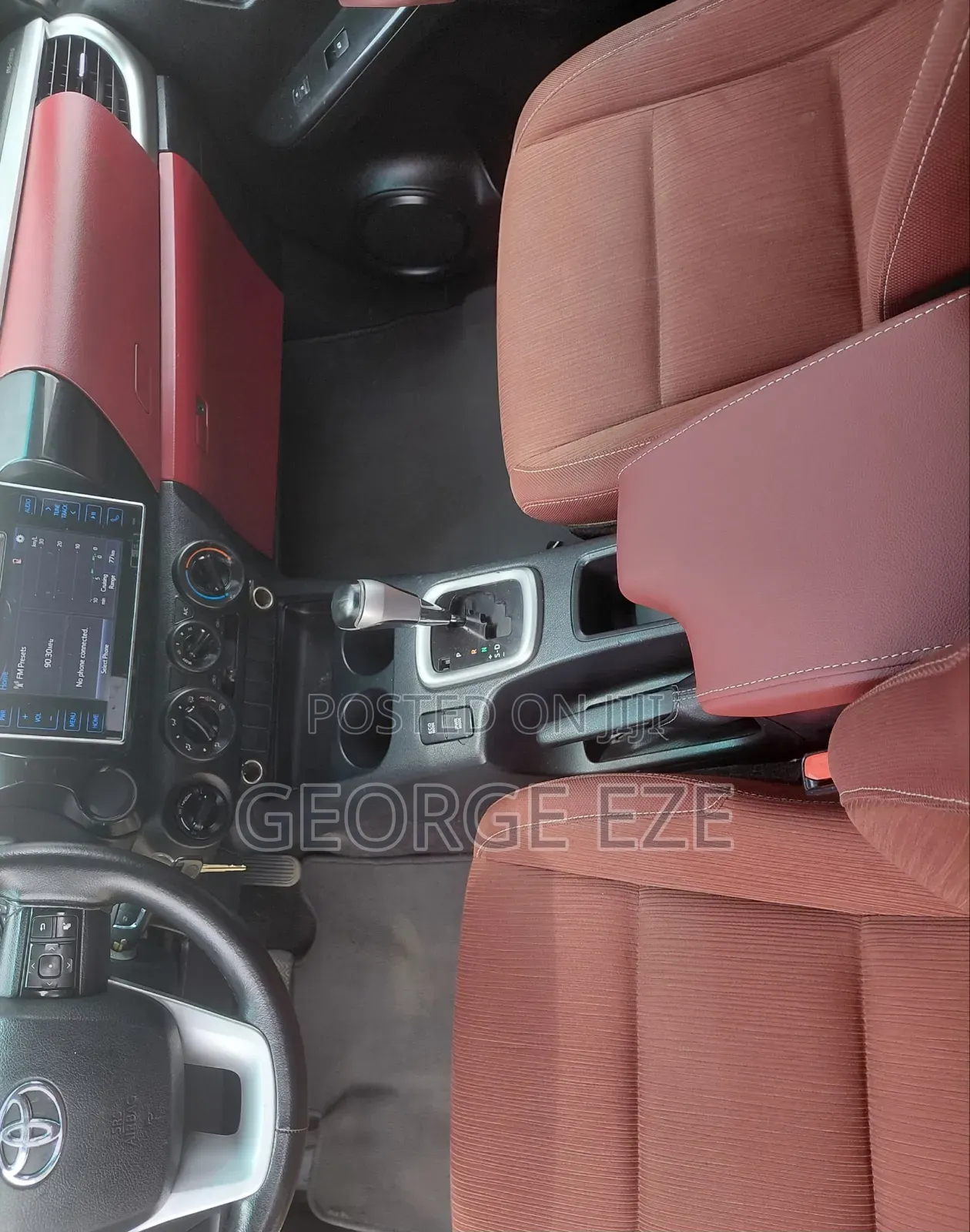 Toyota Hilux 2020 White