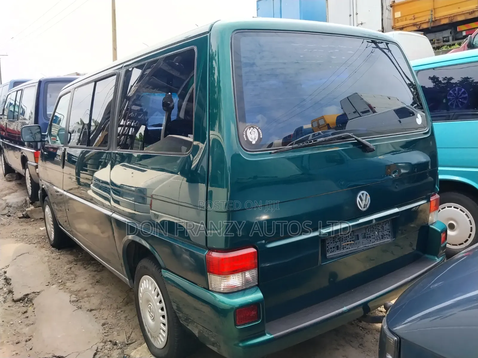 Volkswagen Transporter 2005 Green