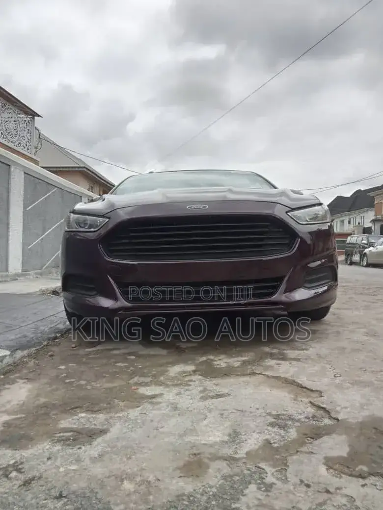 Ford Fusion S 4dr Sedan (2.5L 4cyl 6A) 2014 Red