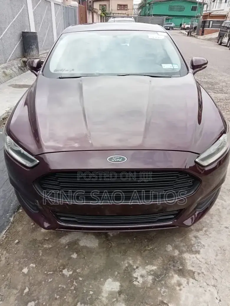 Ford Fusion S 4dr Sedan (2.5L 4cyl 6A) 2014 Red