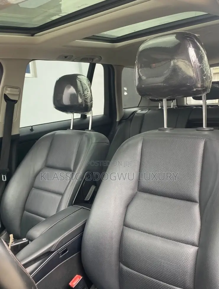 Mercedes-Benz GLK-Class 350 4MATIC 2014 Black