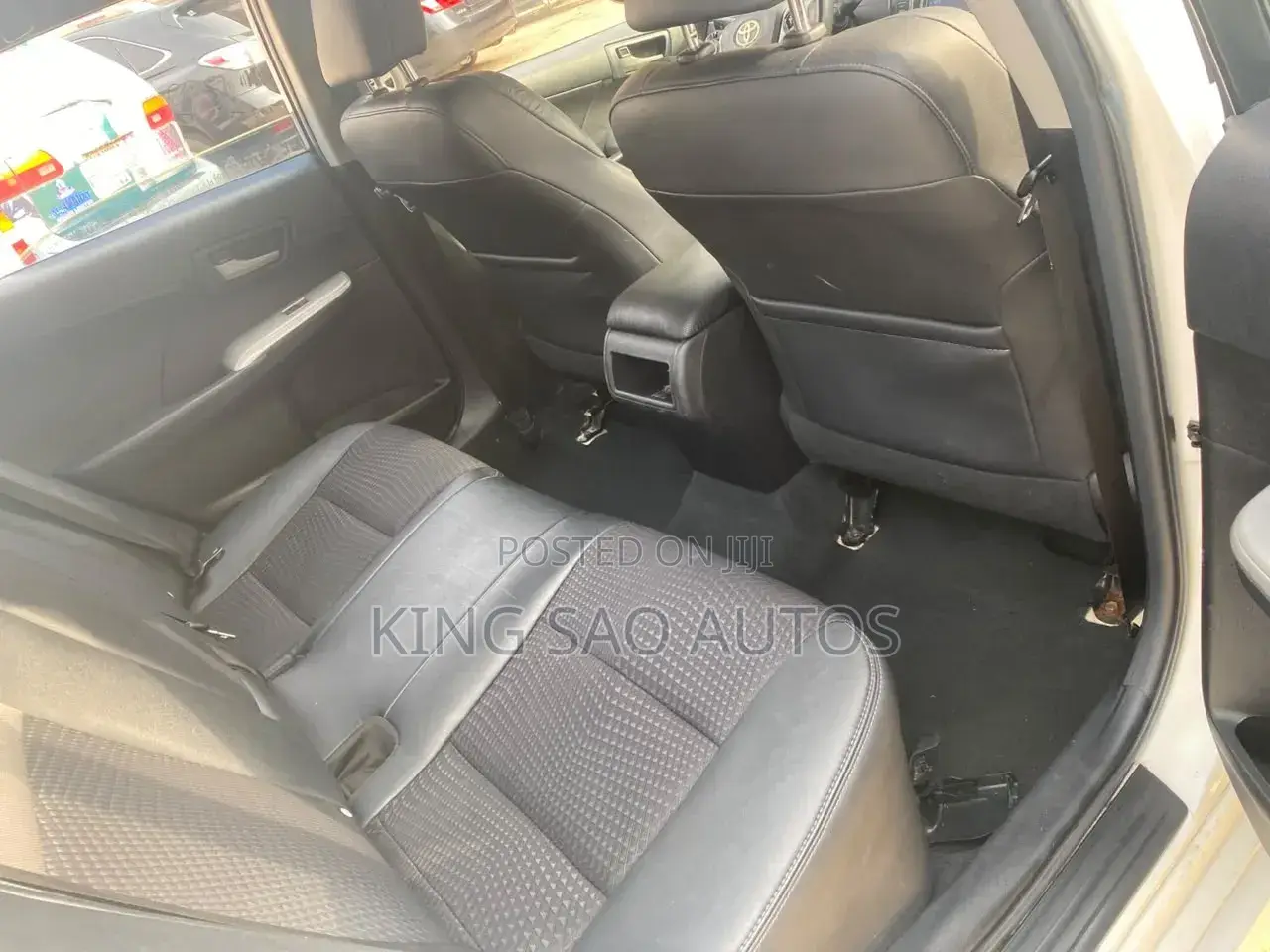 Toyota Camry L 4dr Sedan (2.5L 4cyl 6A) 2014 White
