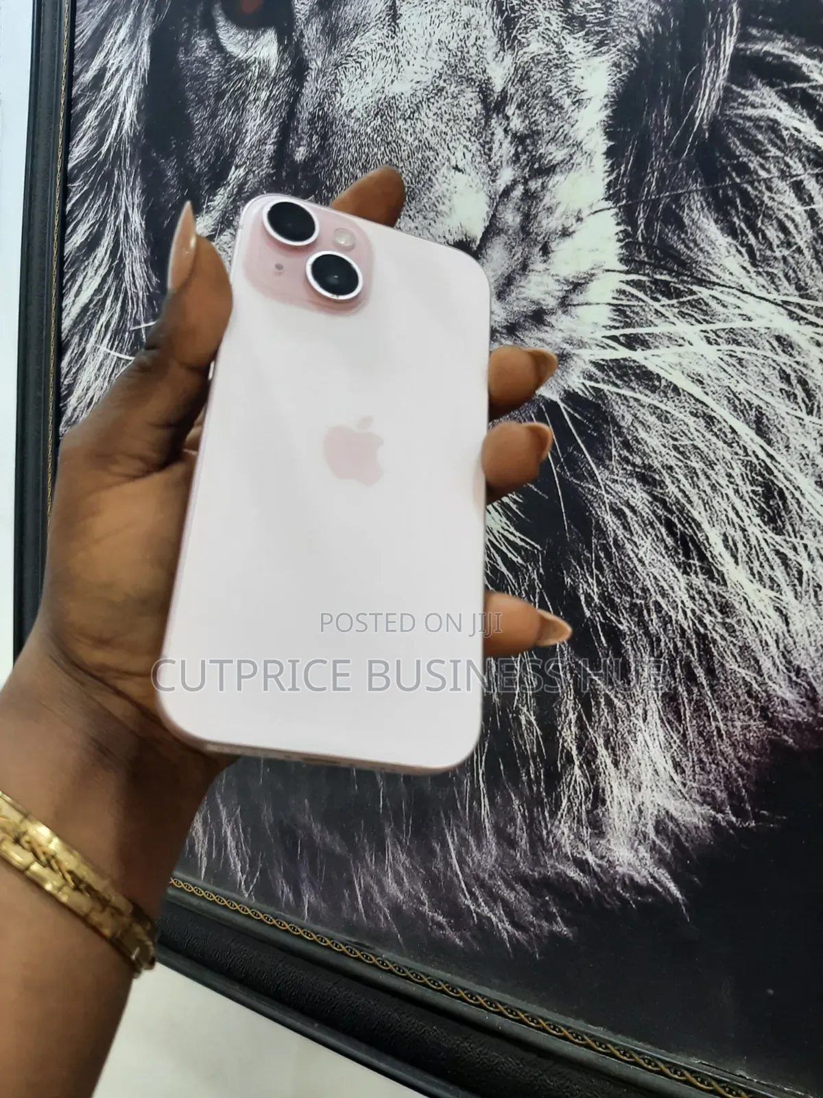Apple iPhone 15 128 GB Pink