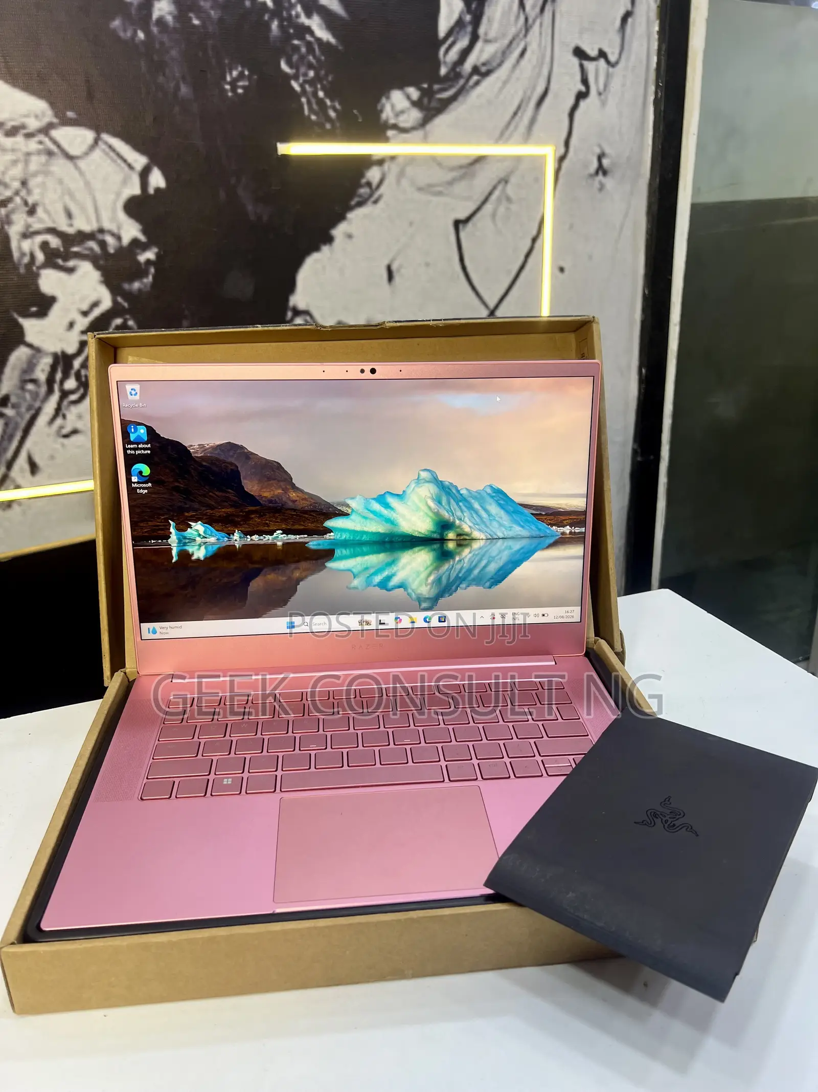 Laptop Razer Blade Advanced 16GB AMD Ryzen 9 SSD 1T