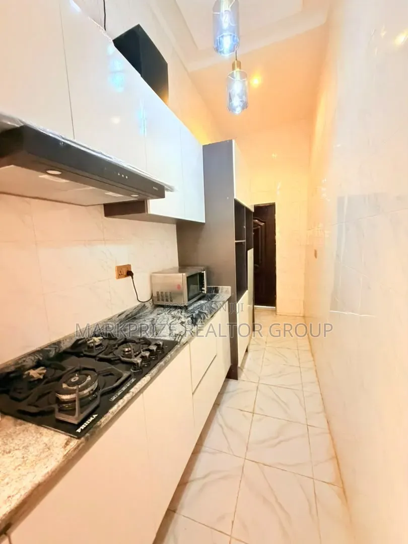 2bdrm Duplex in Magodo Olowora Lagos for sale