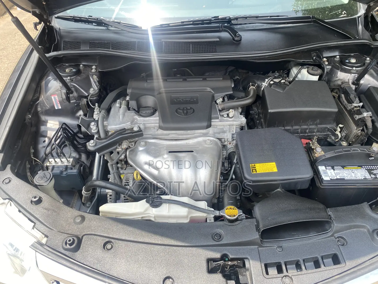 Toyota Camry LE 4dr Sedan (2.5L 4cyl 6A) 2013 Gray