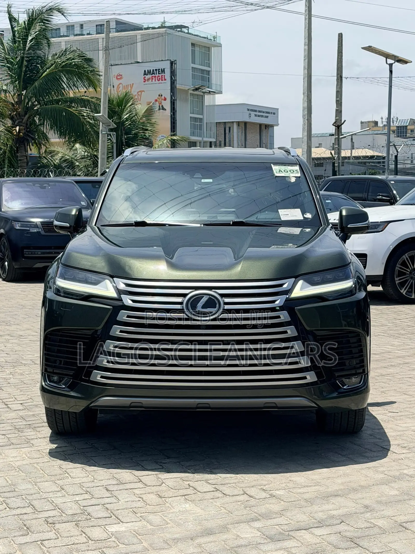 Lexus LX 600 2022 Green