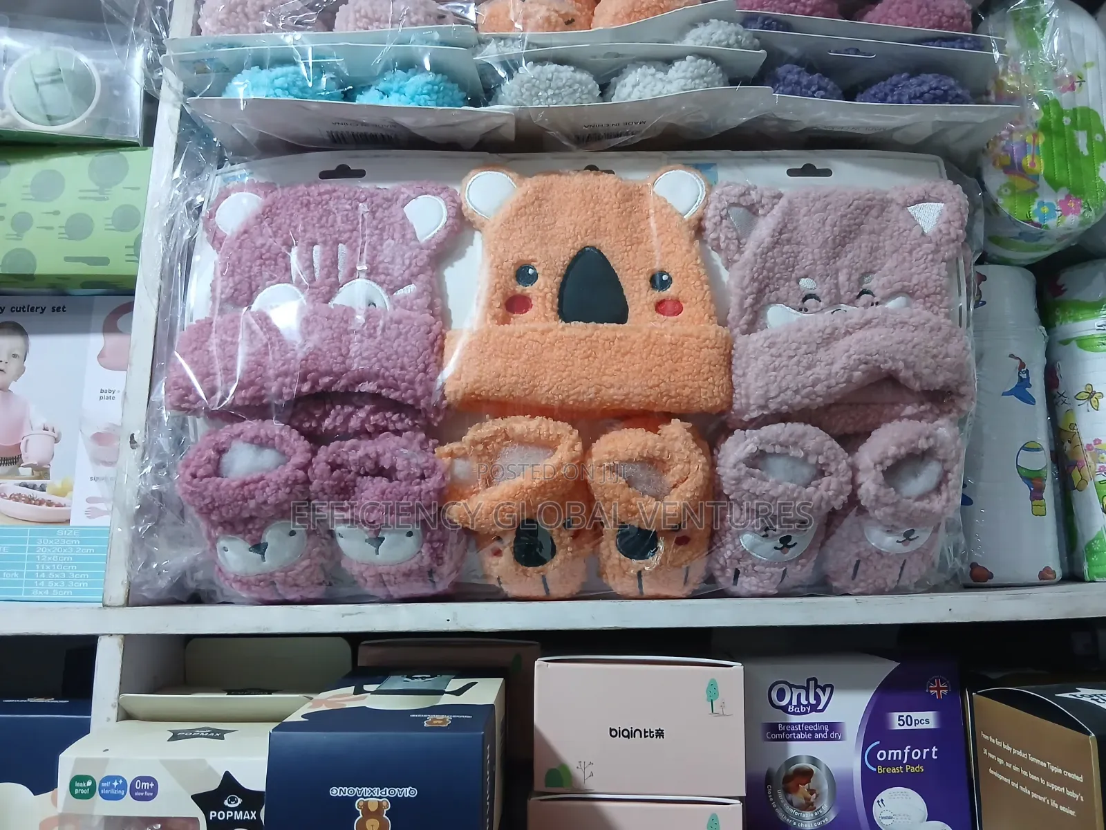 3-in-1 Cute Baby Hat and Booties Set-Soft Warm Infant Cap Socks