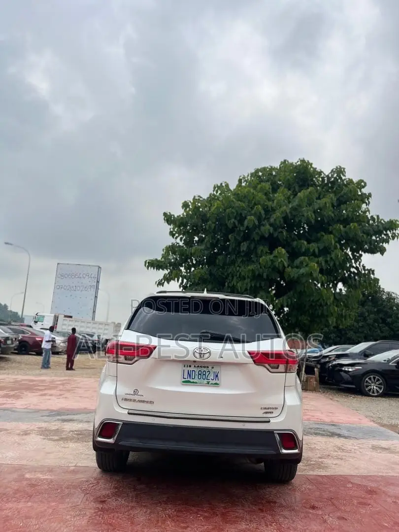 Toyota Highlander Limited 4x4 V6 (3.5L 6cyl 8A) 2018 White