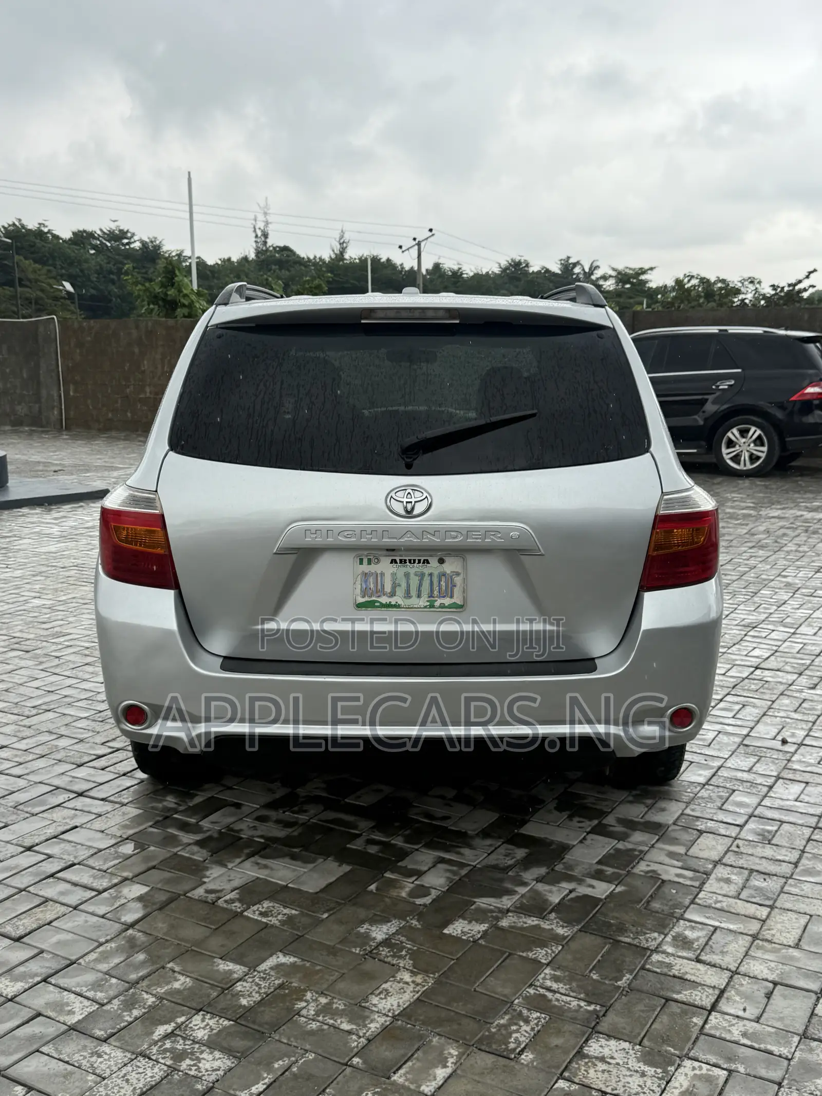 Toyota Highlander 2010 Silver