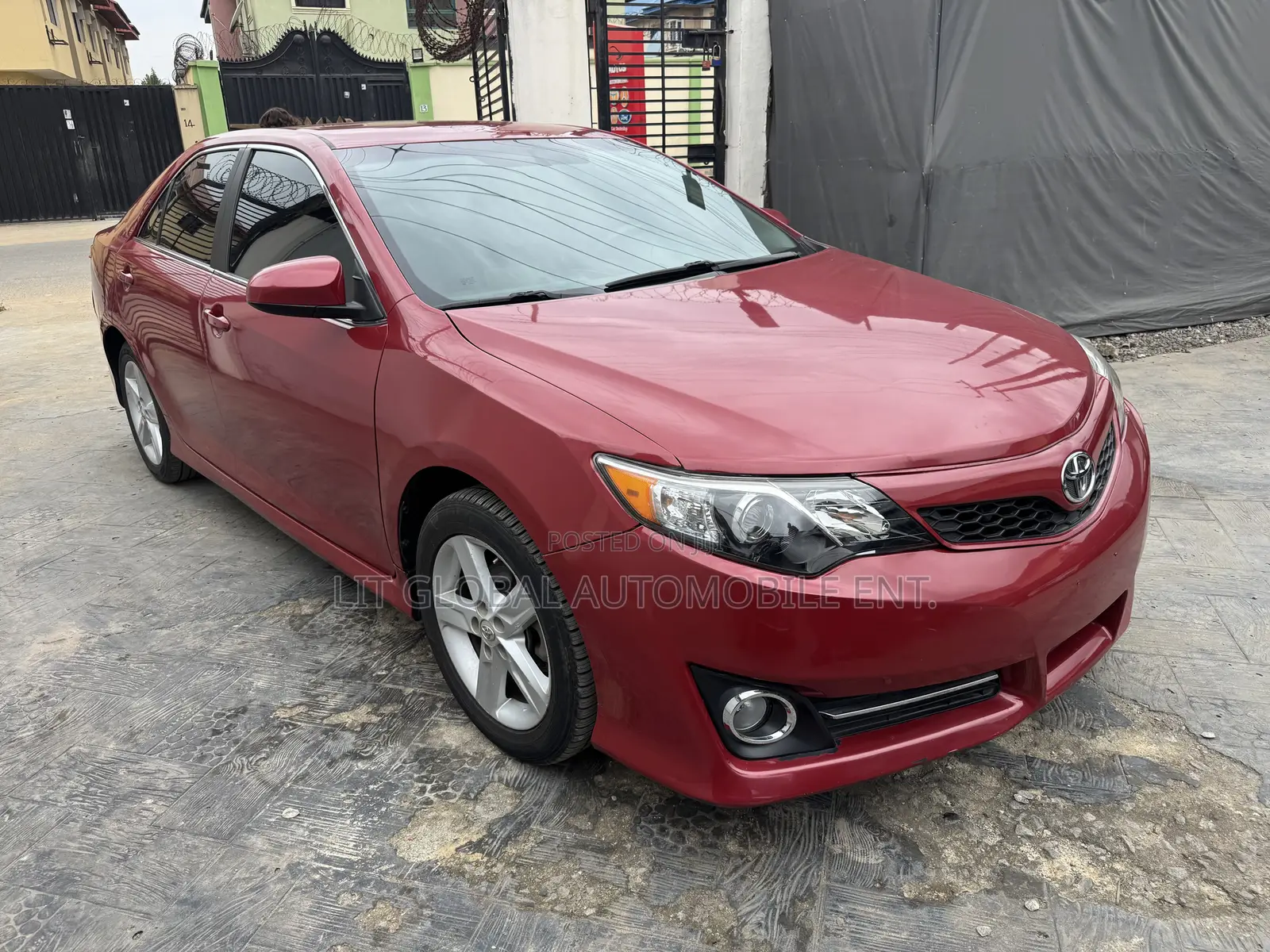 Toyota Camry SE Sport 4dr Sedan (2.5L 4cyl 6A) 2014 Red
