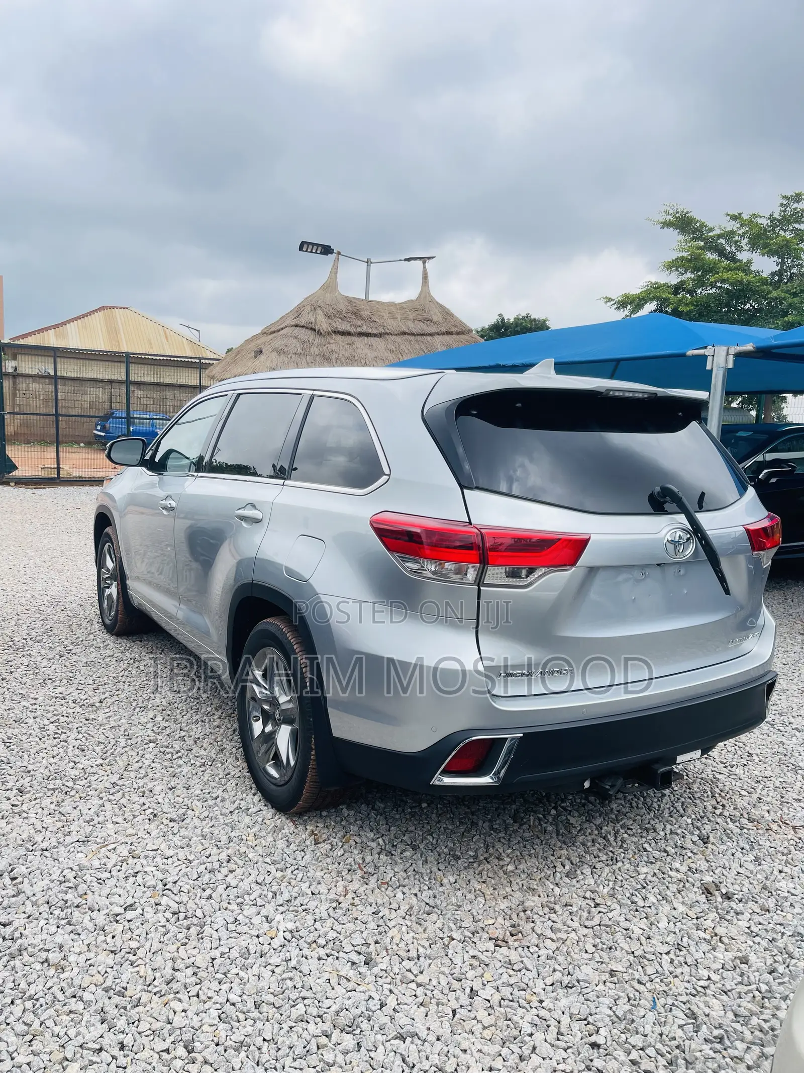 Toyota Highlander Limited 4x4 V6 (3.5L 6cyl 8A) 2017 Silver