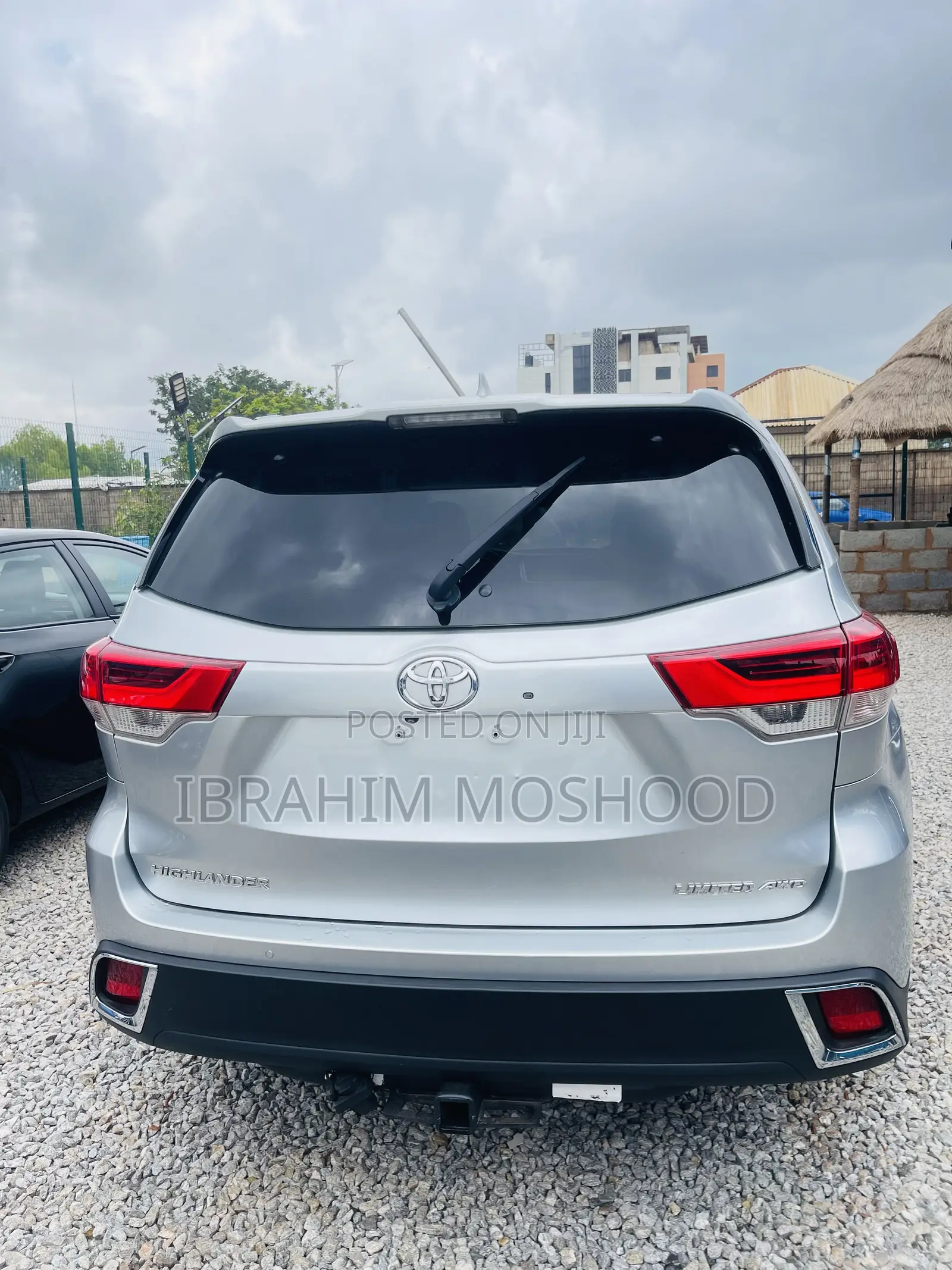 Toyota Highlander Limited 4x4 V6 (3.5L 6cyl 8A) 2017 Silver