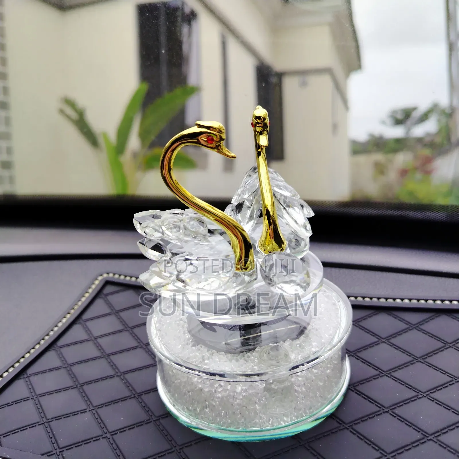 Solar Power Turning Car Accessories White Swan Gift