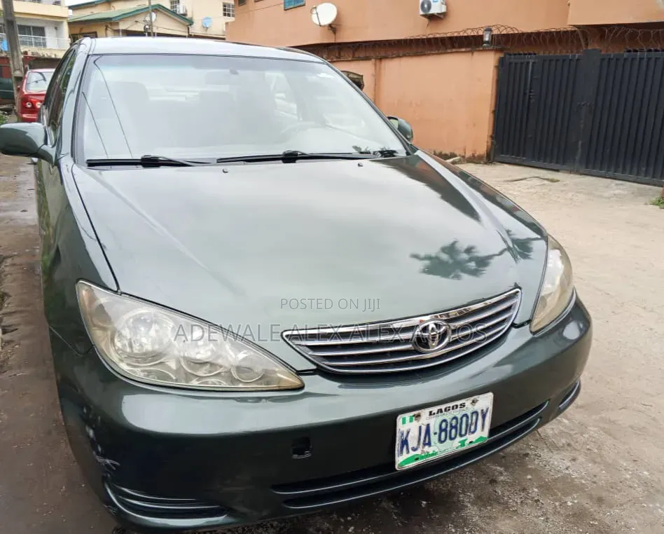 Toyota Camry 2004 Green