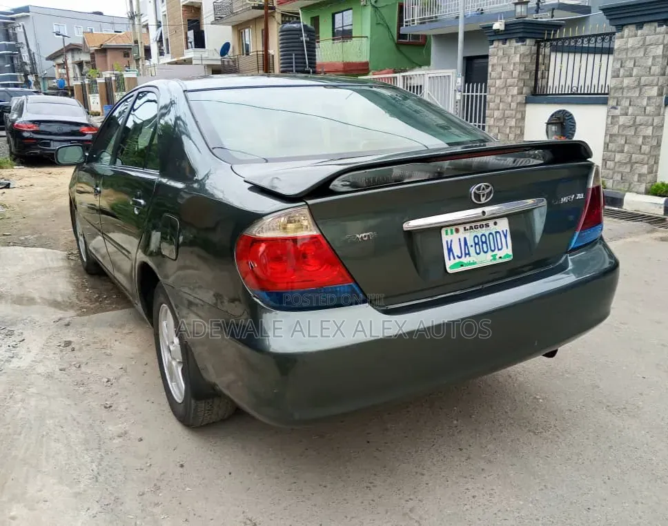 Toyota Camry 2004 Green