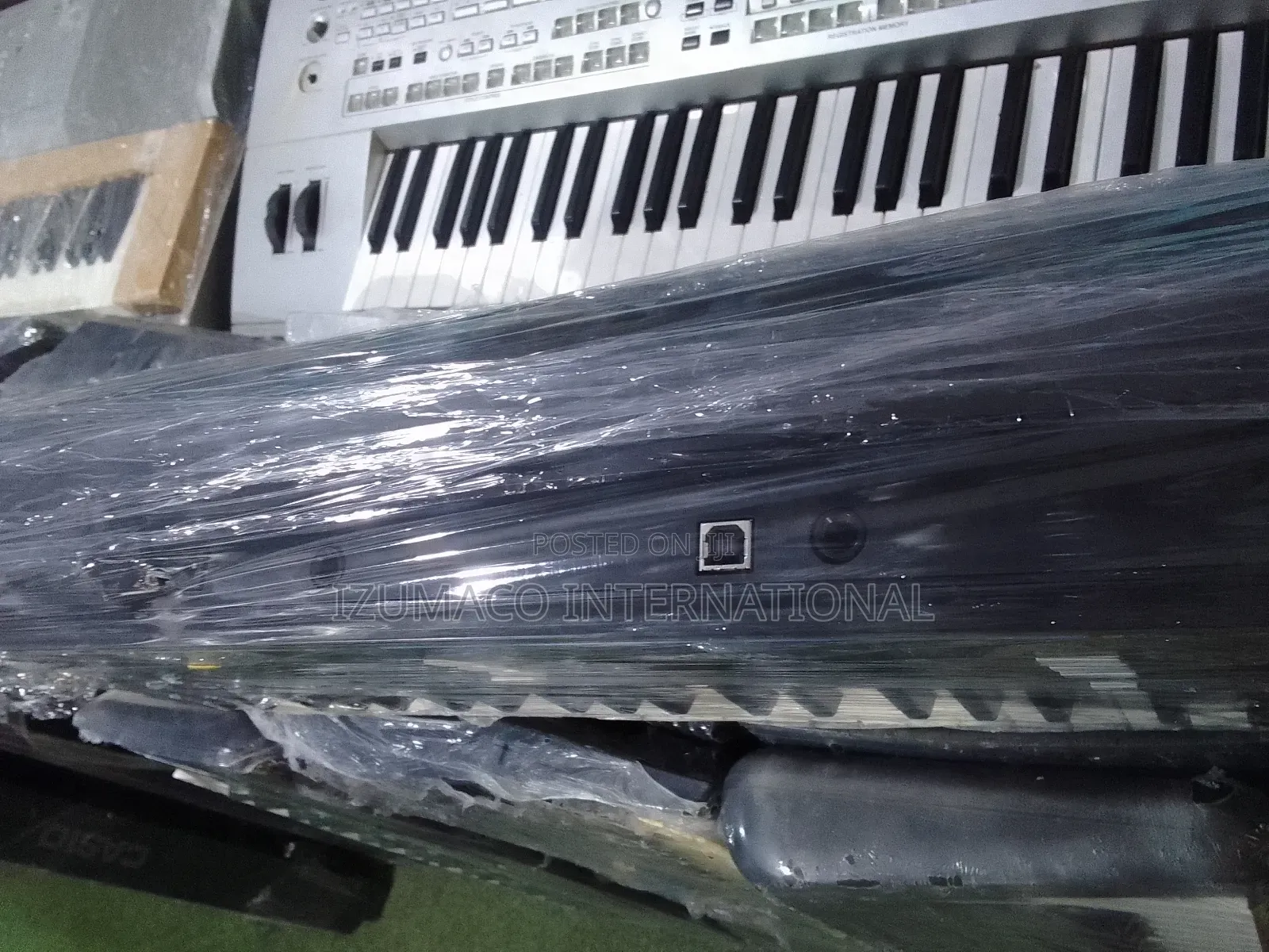 Yamaha PSR-E243 Portable Keyboard – Quality Sound Great Features