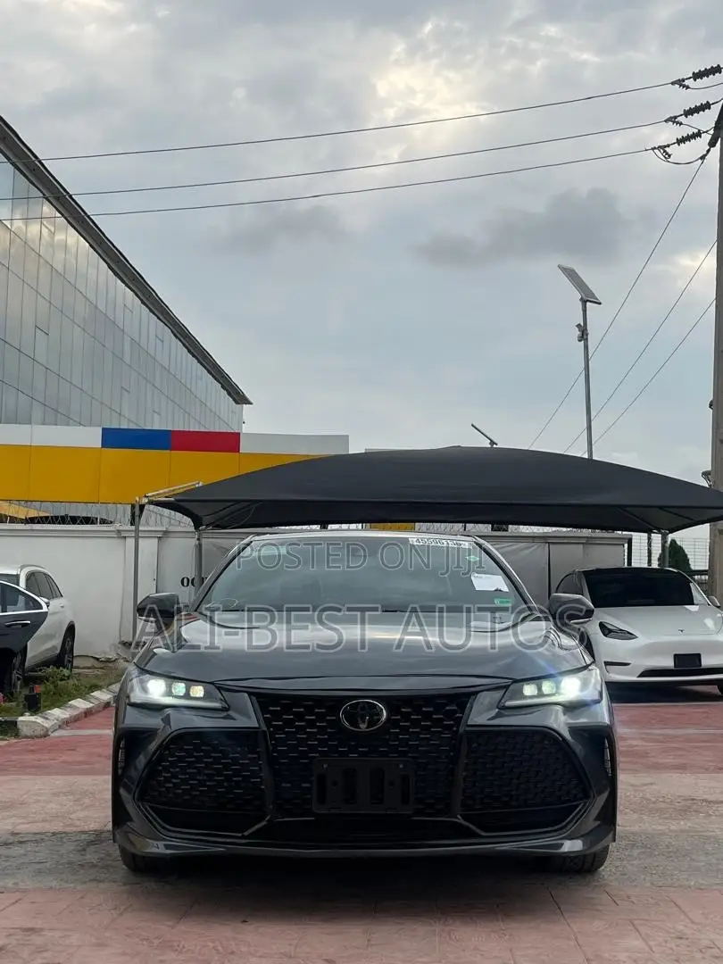 Toyota Avalon XSE 2020 Gray