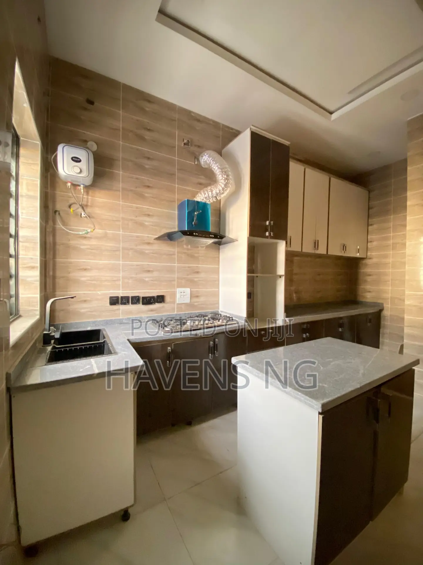 5bdrm Duplex in Ajah for sale