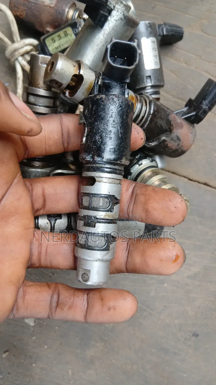Variable Valve Timing Solenoid Honda Accord 2008-2012